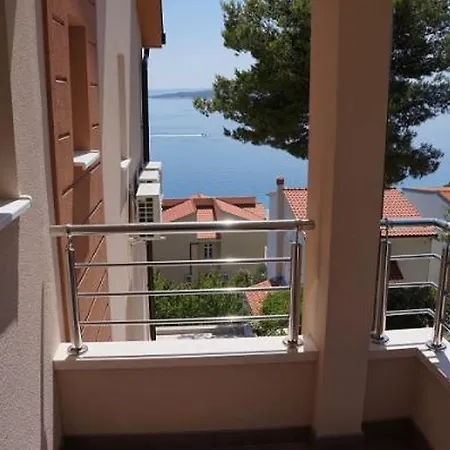 Apartment Karlo *