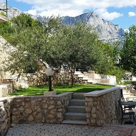 Apartment Karlo
